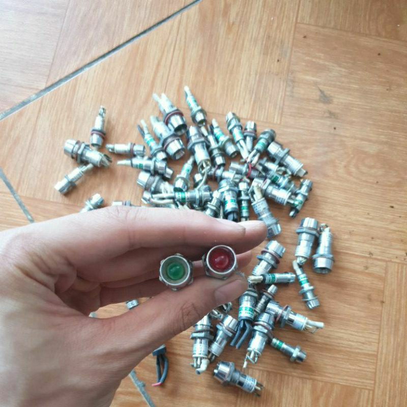 Đèn LED báo nguồn vỏ kim loại