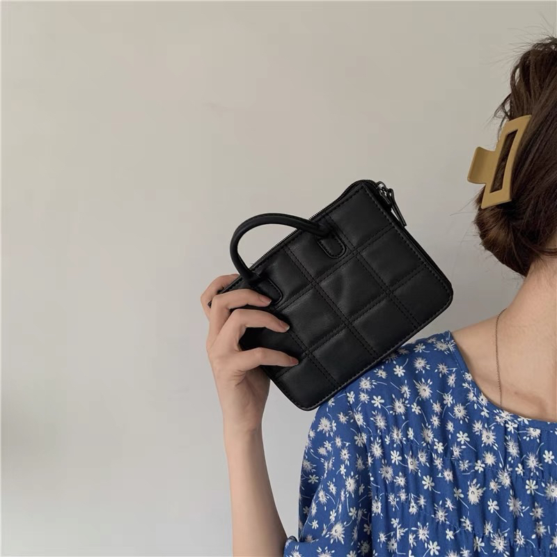 TÚI XÁCH ĐEN NHỎ