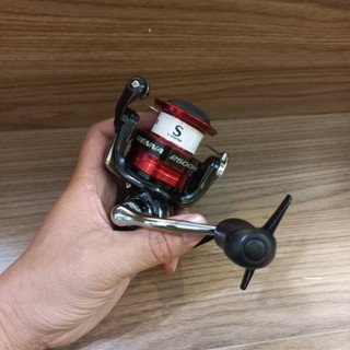 Máy câu cá Shimano Sienna 2500 3000[chính hãng Shimano]