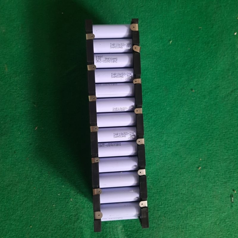 PIN LITHIUM XE ĐIỆN 48v12Ah 48v15ah 48v18ah 48v20ah