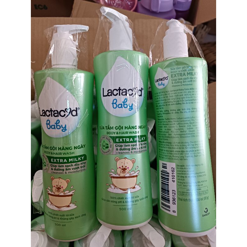 Tắm gội cho bé Lactacyd Baby Extra Milk 500ml