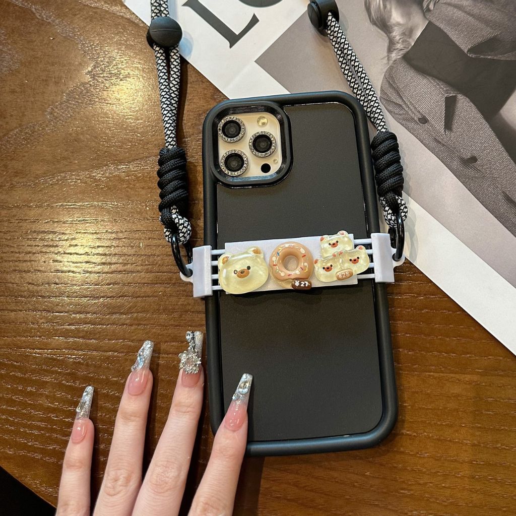 Ốp Lưng Iphone Silicon kèm dây đeo màu Đen - Trắng - Hồng pastel