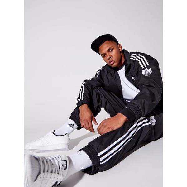 Adidas Adicolor 3D Trefoil Chất lượng Gió 2 lớp túi có khoá chỉ duy nhất size XS âu