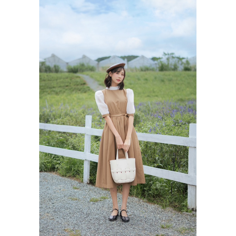 Váy be dài midi belted tay voan trắng phồng MADELEN