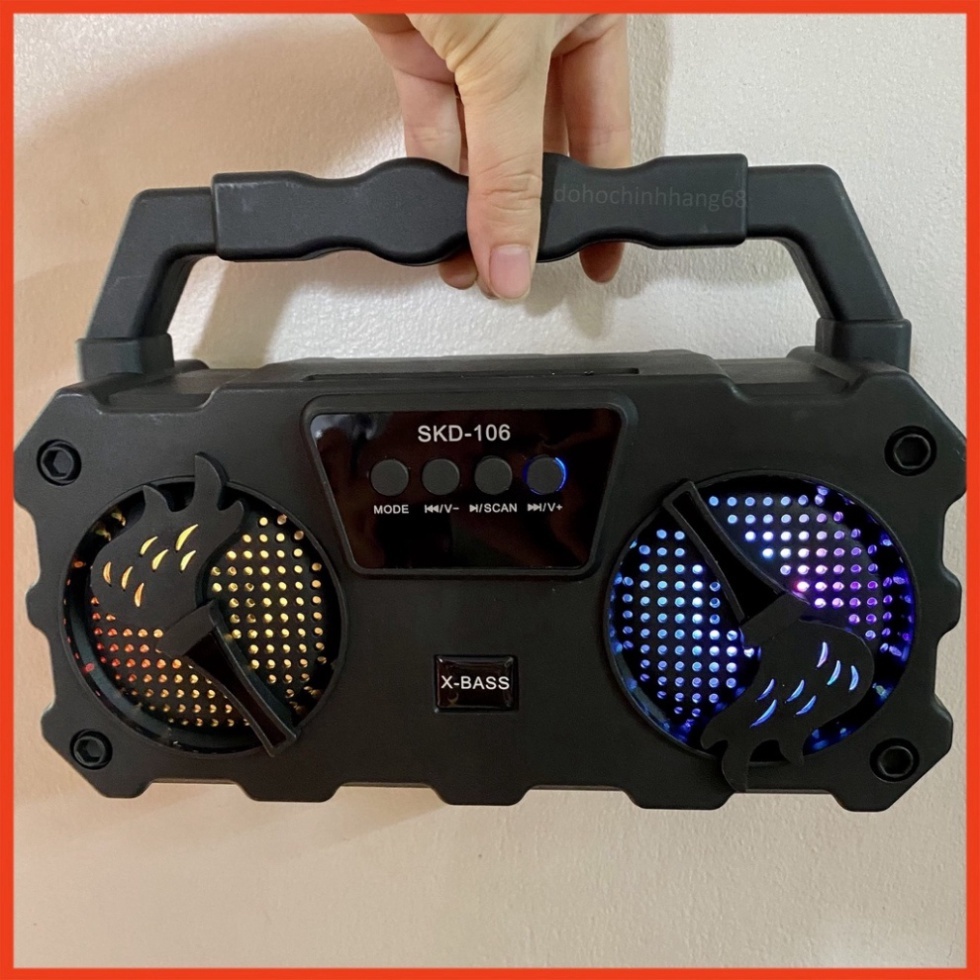 Loa bluetooth karaoke mini SKD 106 âm thanh chuẩn speaker có đèn led tặng kèm  mic hát karaoke
