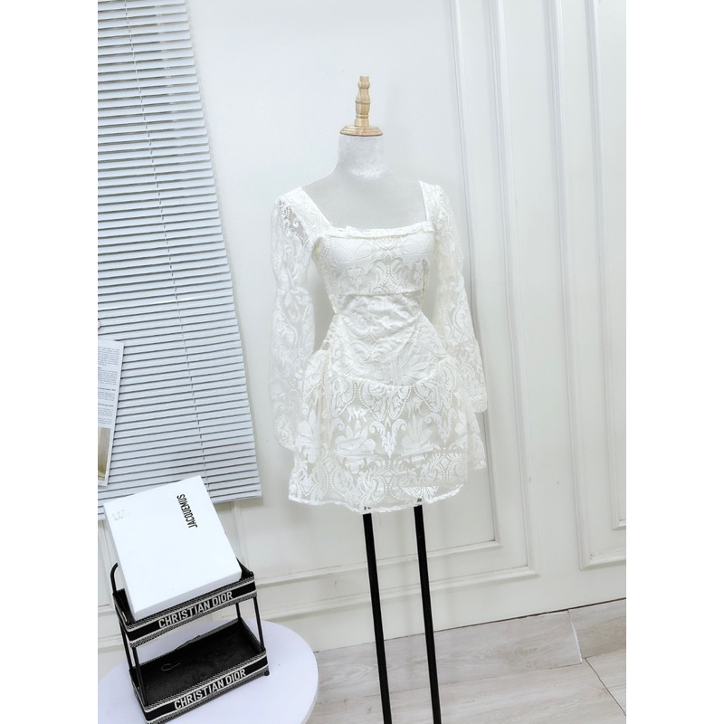 VÁY REN HOA CỔ VUÔNG TAY DÀI DÁNG XOÈ