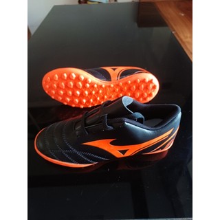 Giày đá bóng MIZUNO TF_Giày đá bóng sân cỏ nhân tạo giá rẻ