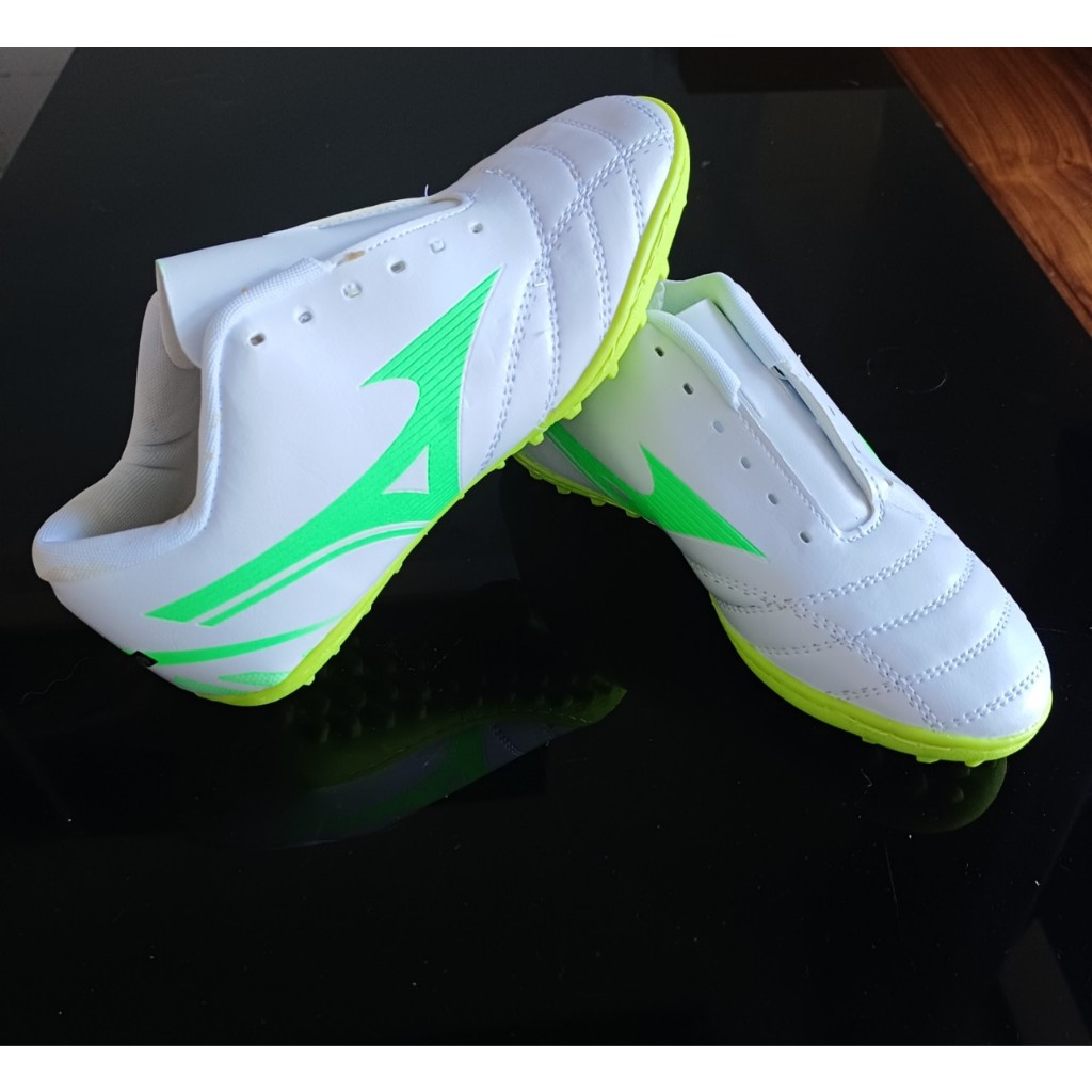 Giày đá bóng MIZUNO TF_Giày đá bóng sân cỏ nhân tạo giá rẻ