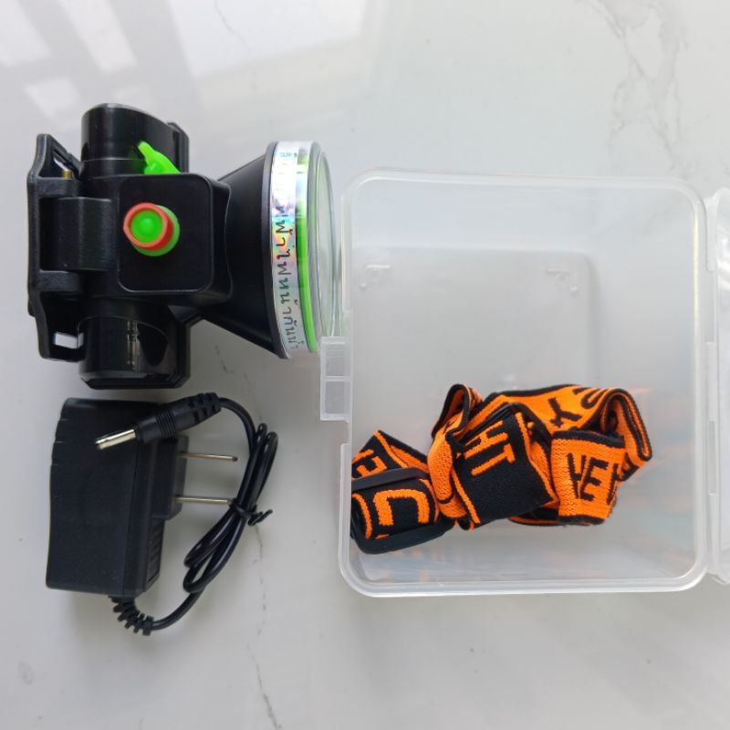 Xả Hàng Đèn Pin loại xịn đội đầu, chống nước sử dụng 2 pin 18650 tổng 4000mah Tại Bình Định