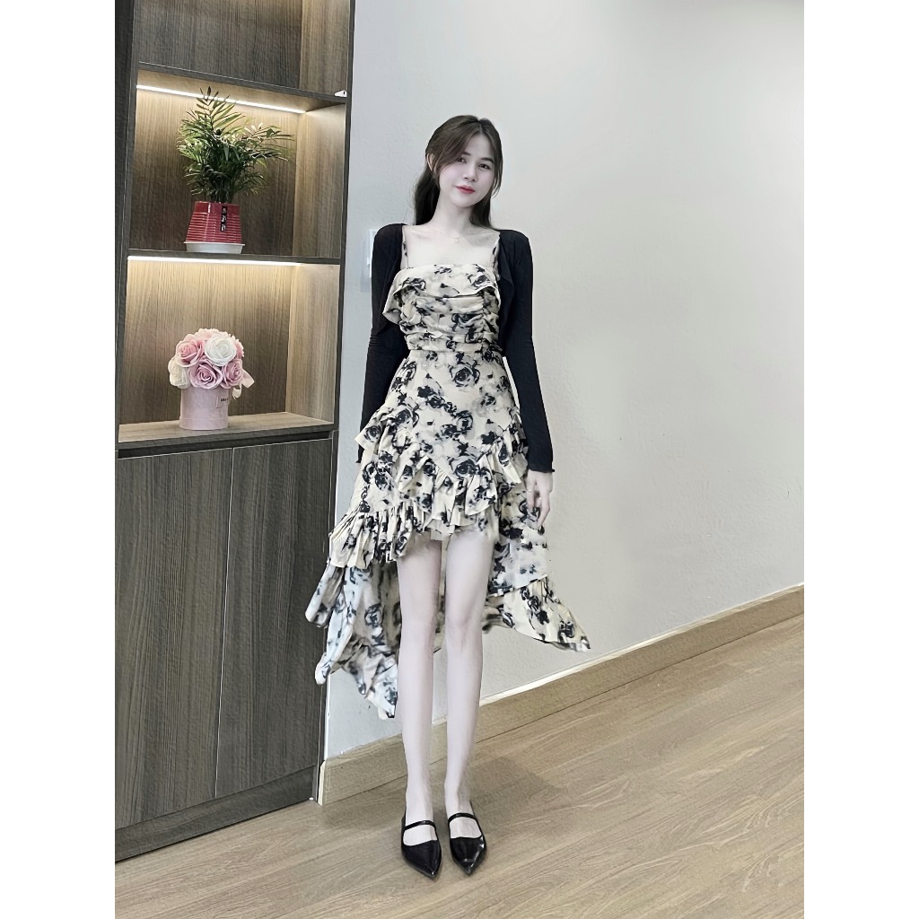 Váy Hoa Nhí 2 Dây + Áo Cardigan 2 Màu Hồng Đen Chất Liệu Thô Mềm