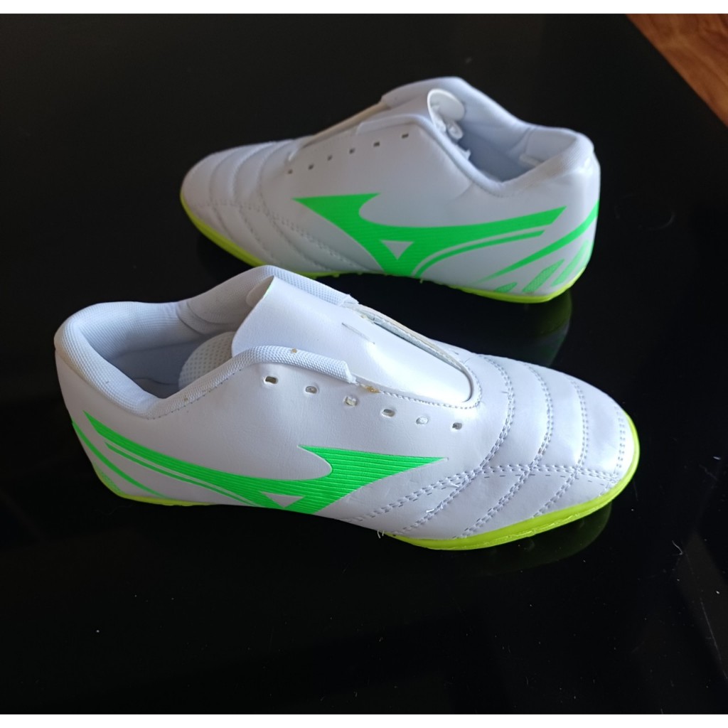 Giày đá bóng MIZUNO TF_Giày đá bóng sân cỏ nhân tạo giá rẻ