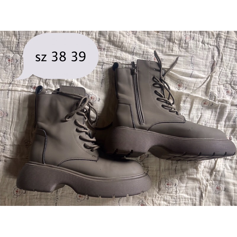 Pass boot sz 35 36 37 38 39
