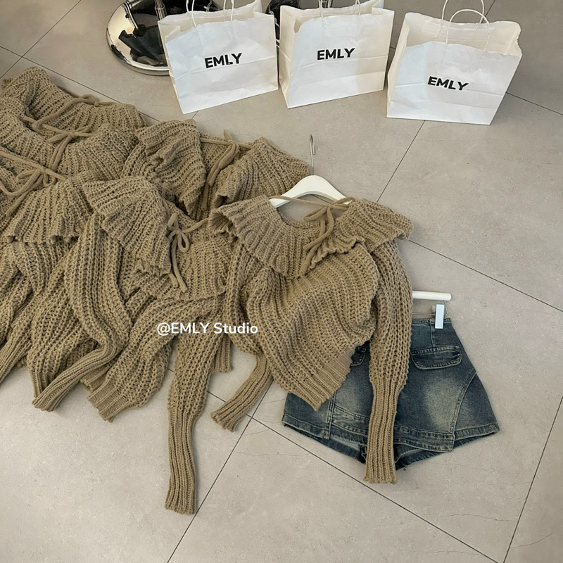 🇰🇷 EMLY STUDIO 🇰🇷 Áo len buộc nơ oversized