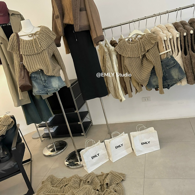 🇰🇷 EMLY STUDIO 🇰🇷 Áo len buộc nơ oversized