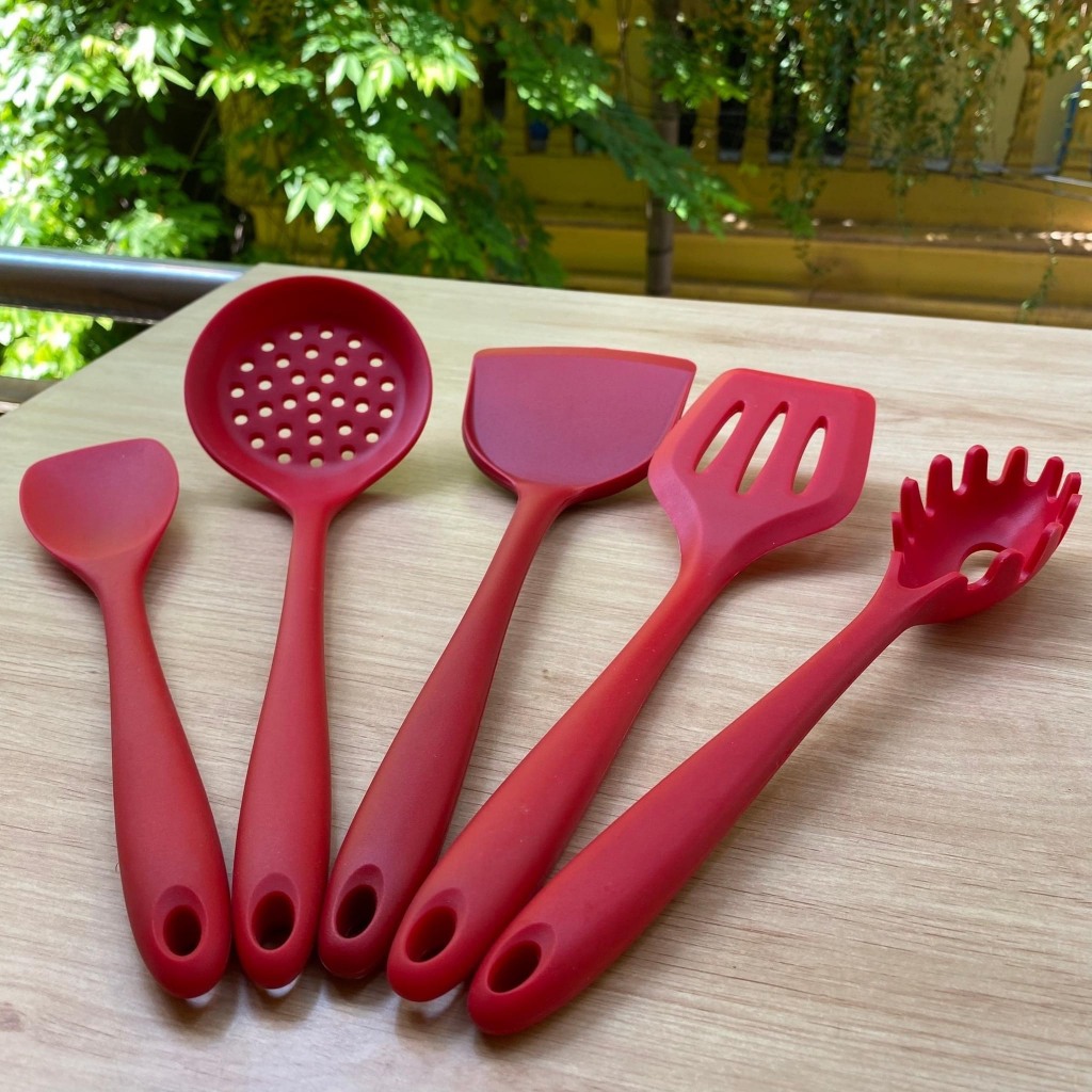 Muỗng Muôi Xẻng Xào Muôi Múc Silicon Chống Nóng Chịu Nhiệt