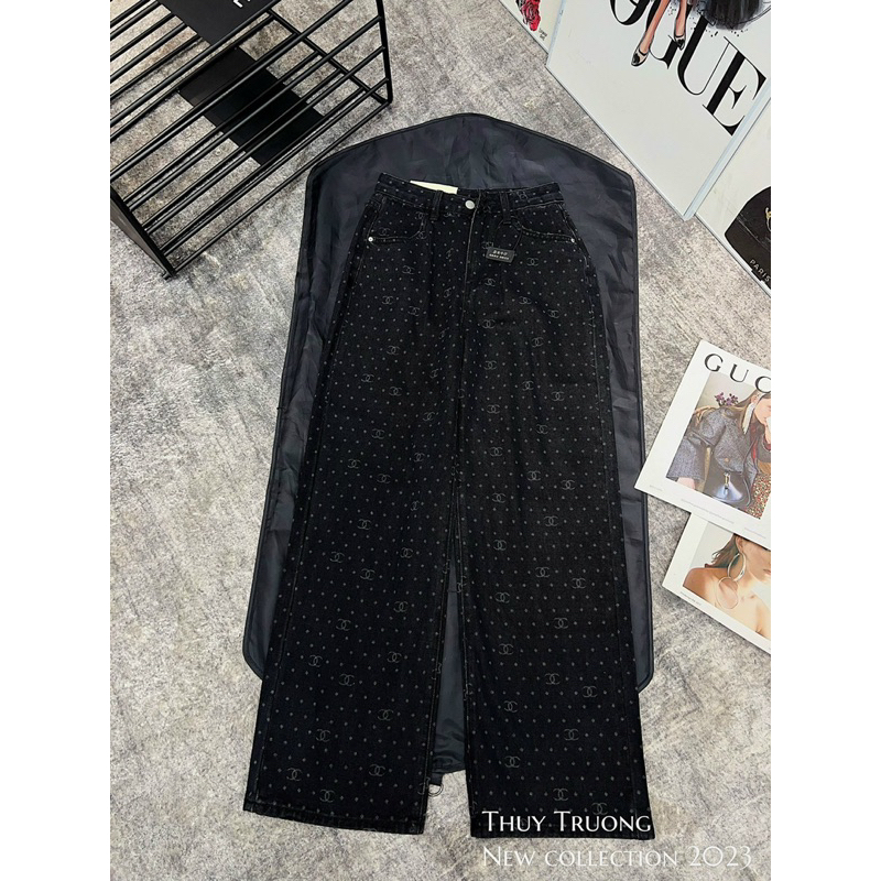 Quần jeans suông chace