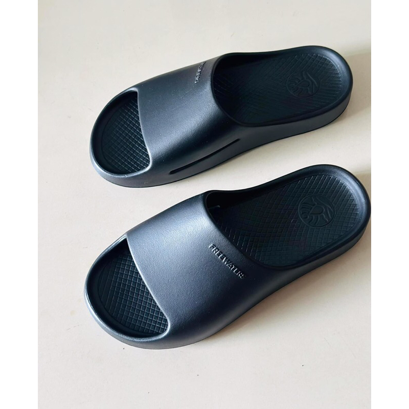 DÉP NAM QUAI NGANG XUẤT XỊN