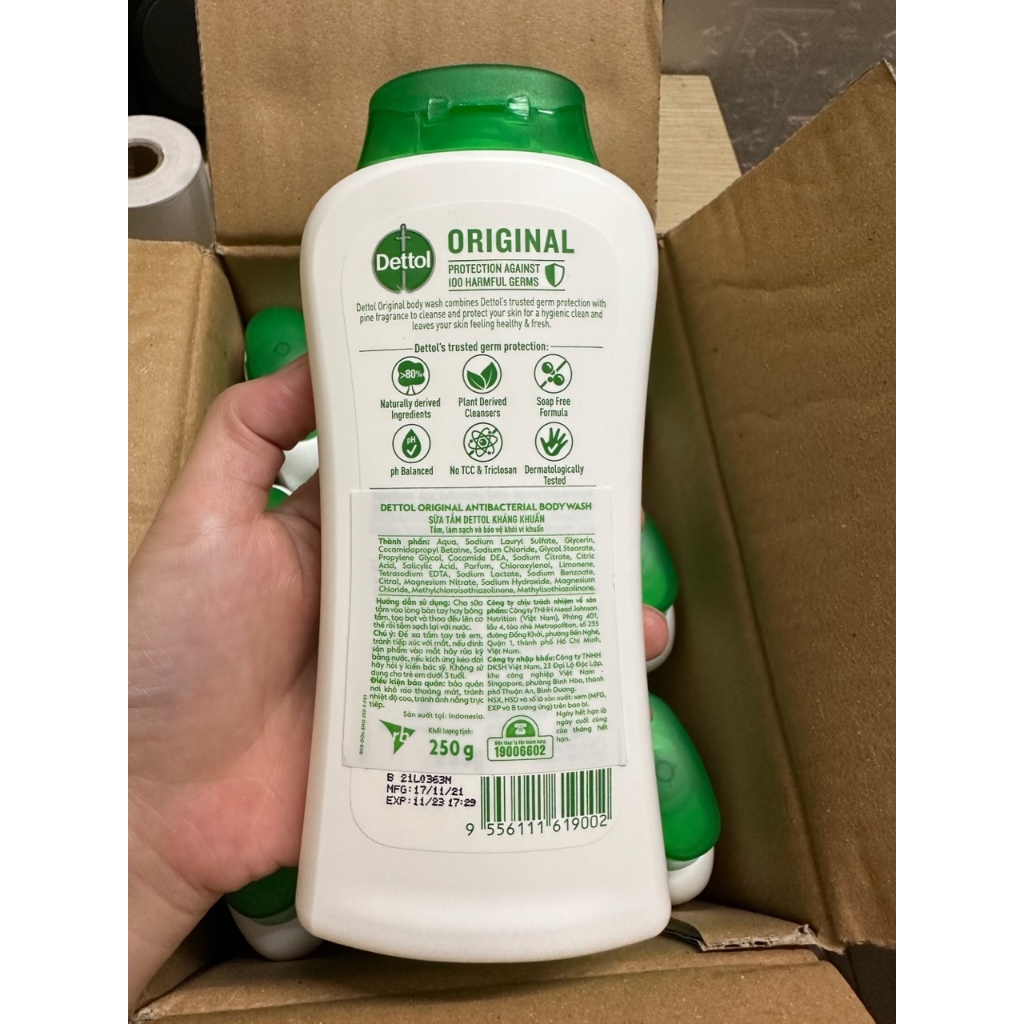 Sữa tắm Kháng khuẩn Dettol ORIGINAL chai 250g