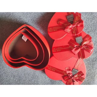 Set 3 hộp quà trái tim thắt nơ sẵn