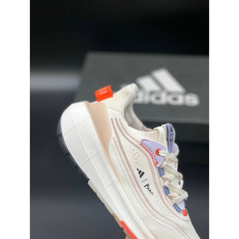GIÀY THỂ THAO NAM - ADIDAS ULTRA BOOST LIGHT CHUẨN AUTH FULL BOX HÃNG