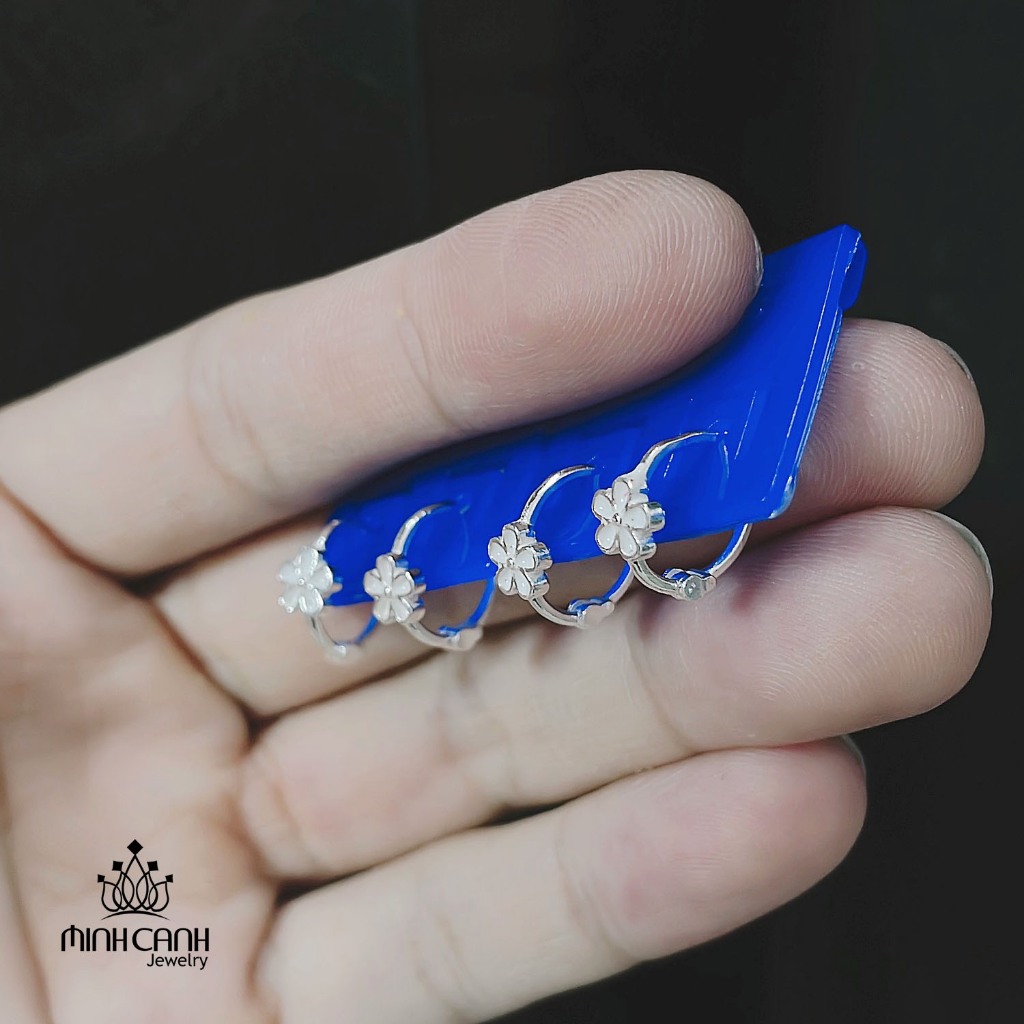 Bông Tai Bạc Hoa Nhỏ Khóa Bấm Tròn - Minh Canh Jewelry