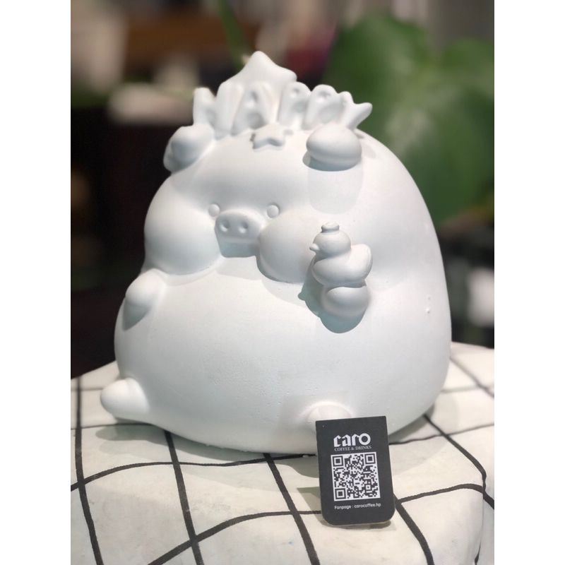 Tượng tô màu size ngoại cỡ