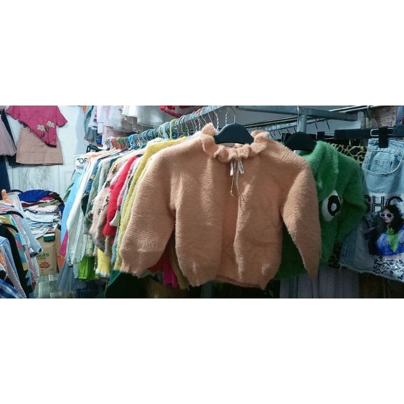 Áo len lông thỏ bé