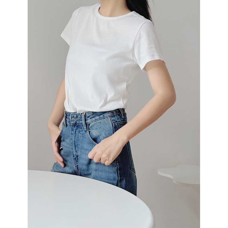 Áo thun Tròn Tròn dáng basic 18made ✿ 𝐁𝐲 𝐄𝐢𝐠𝐡𝐭𝐞𝐞𝐧 𝐀𝐠𝐚𝐢𝐧