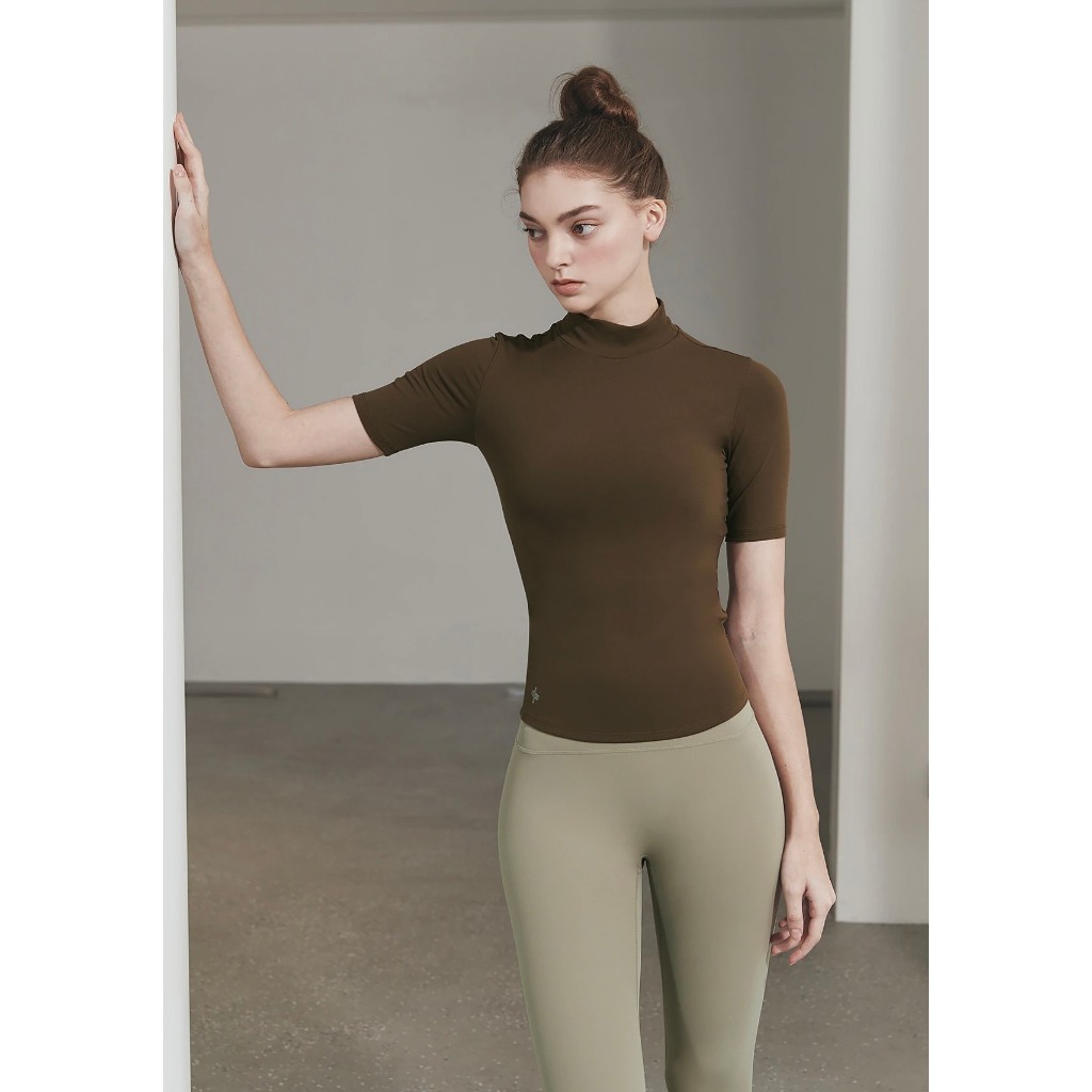 Áo thun cộc tay cao cổ Xexymix
