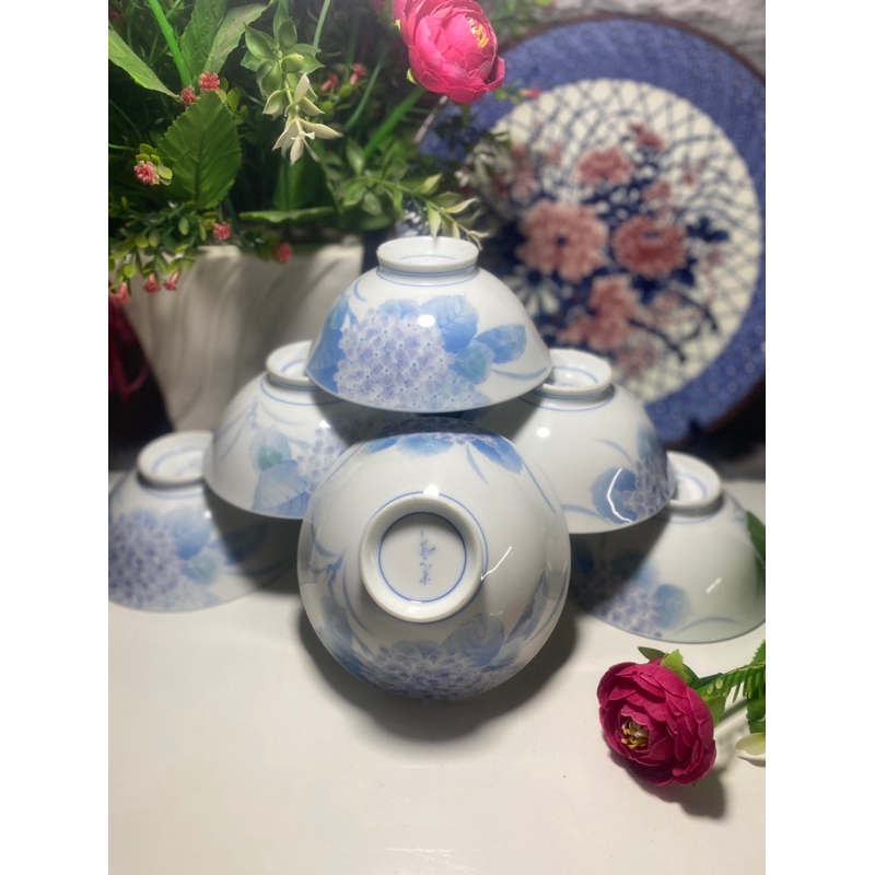 Dĩa hoa cẩm Tú cầu