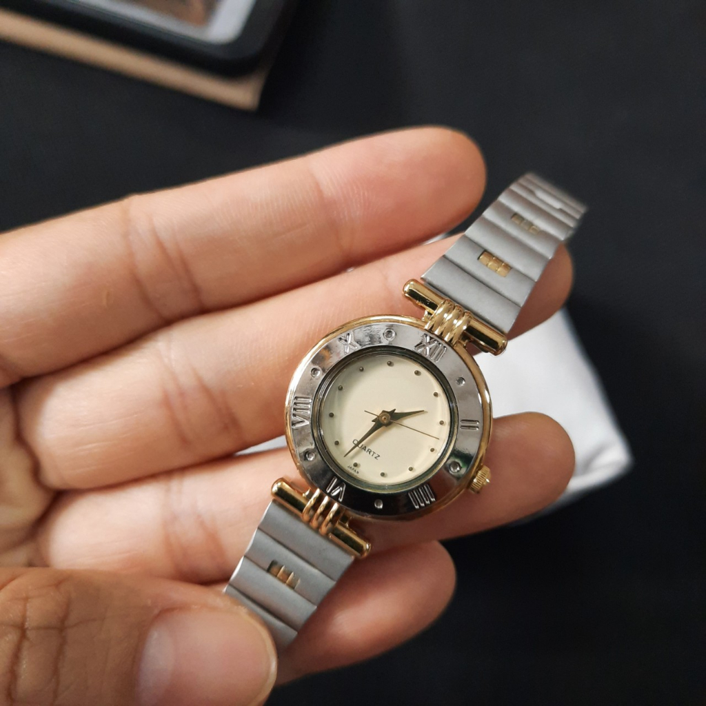 Đồng hồ nữ Noevir máy vàng second hand si nhật- đã qua sử dụng