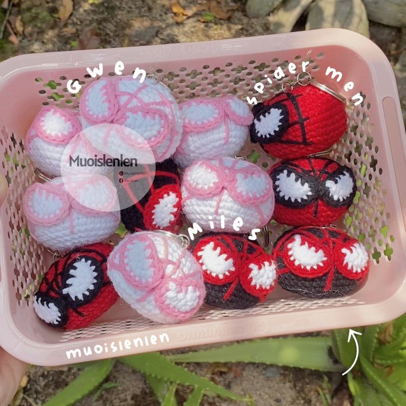 Móc khoá đôi Miles & Gwen |