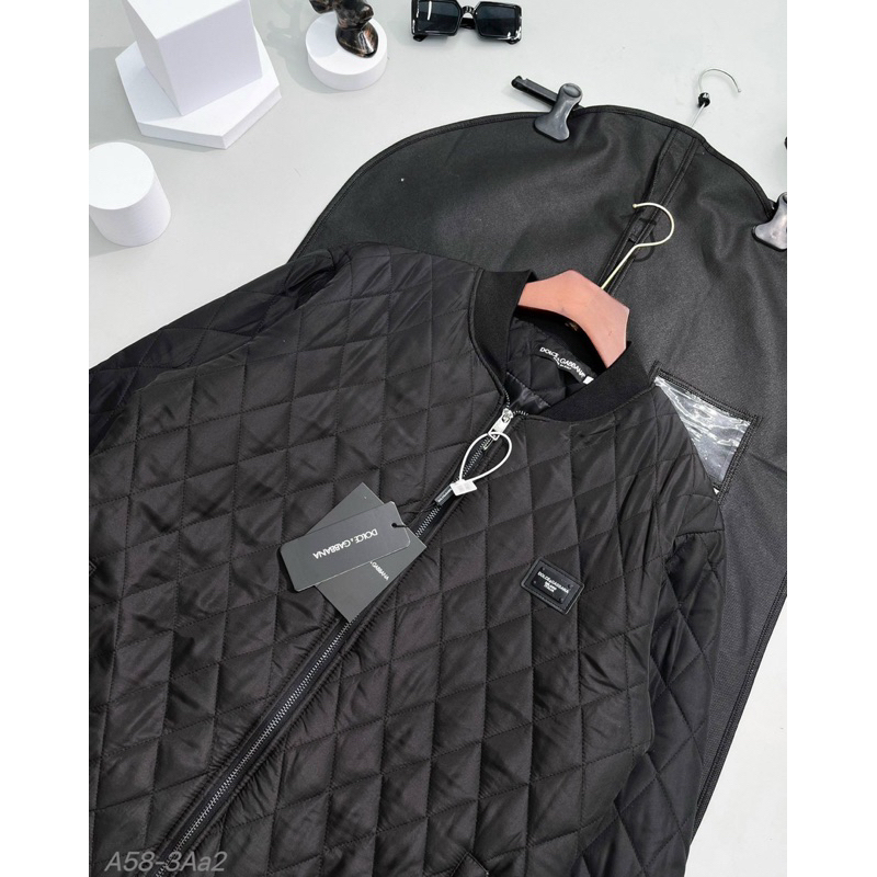 Áo khoác DG trần bông mẫu mới cực ấm nhẹ và ôm phom cho anh em mùa đông 2023