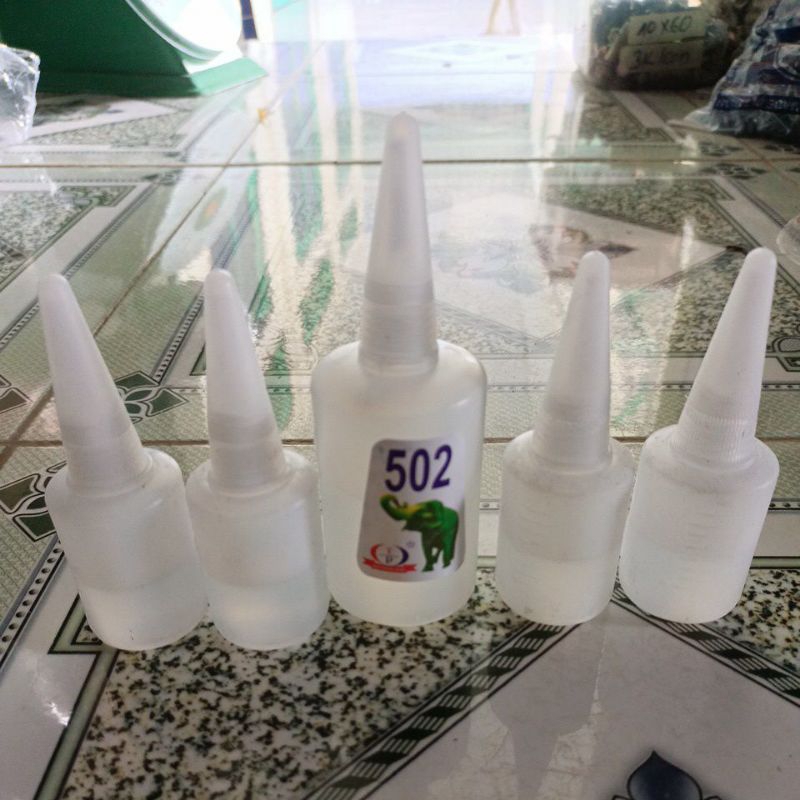 keo 502 chai lớn