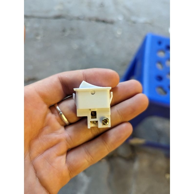 Công tắc đèn sưởi nhà tắm