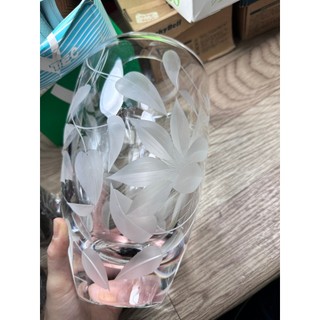 Bình pha lê cắm hoa