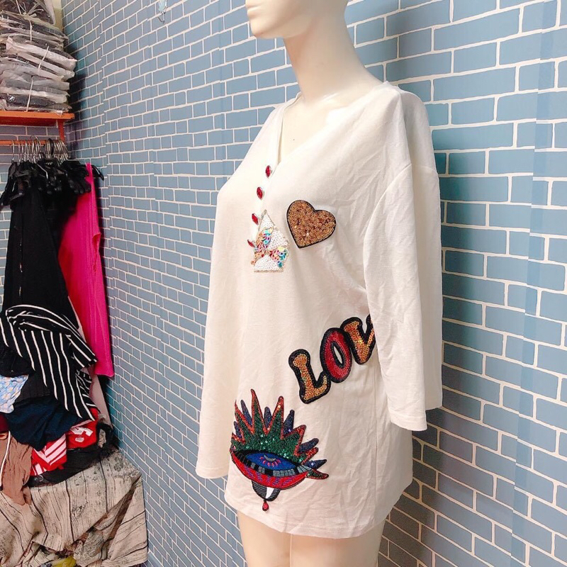 Áo voan trắng hình thêu kiểu