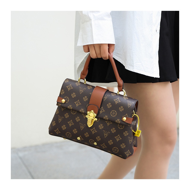 Túi Xách Nữ Đeo Chéo Đeo Vai Cao Cấp NUTUSHOP - NT449