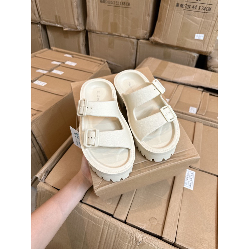 Dép nữ hai quai khóa đế răng cưa Nguyên hộp hãng cao cấp