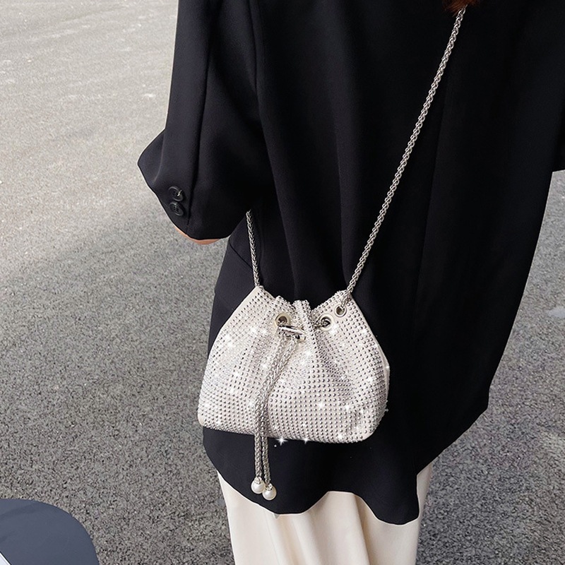 Túi xách nữ đeo chéo túi đính đá dự tiệc mini thời trang 2023 Mới Kim Cương Sáng Món quà sinh nhật