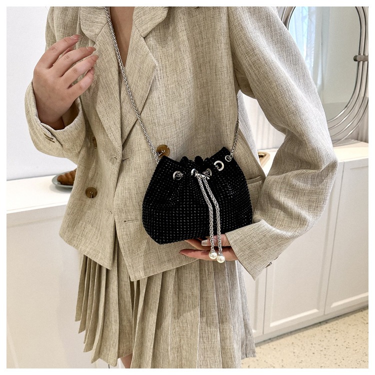 Túi xách nữ đeo chéo túi đính đá dự tiệc mini thời trang 2023 Mới Kim Cương Sáng Món quà sinh nhật