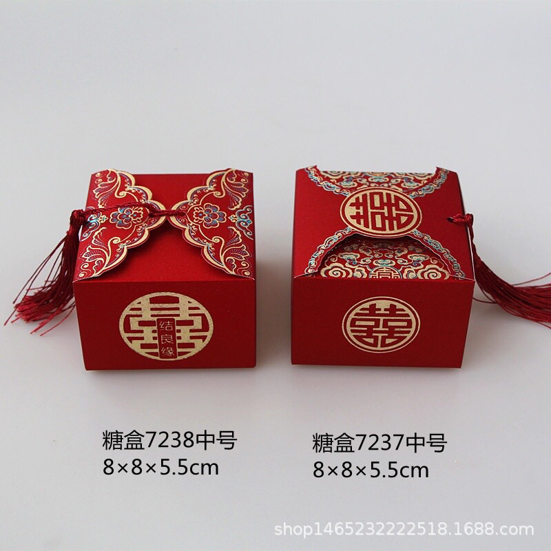 Set 10 / 30 Hộp Quà Cưới Vuông Đỏ Trung Hoa Kèm Dây Tua Rua