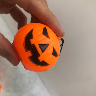 Bí Nhí Trang Trí Halloween