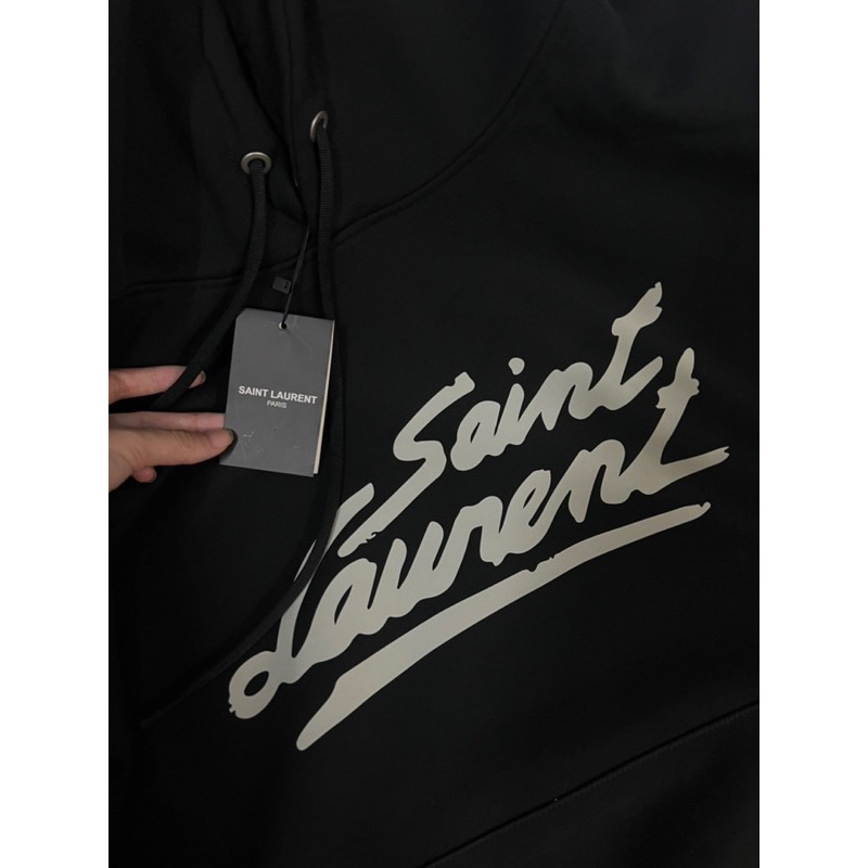 Áo Hoodie sanit laurent Áo hoodie from rộng mũ to 2 lớp chất nỉ bông 100% cotton in hình sanit.Lauren