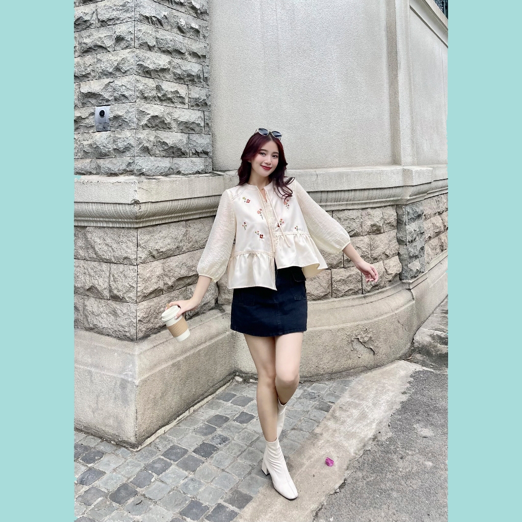 Áo Babydoll Kem ODS thiết kế, thêu hoa 2 bên thân, bèo 1 tầng, tay phồng lỡ, thời trang, trẻ trung - SIA43