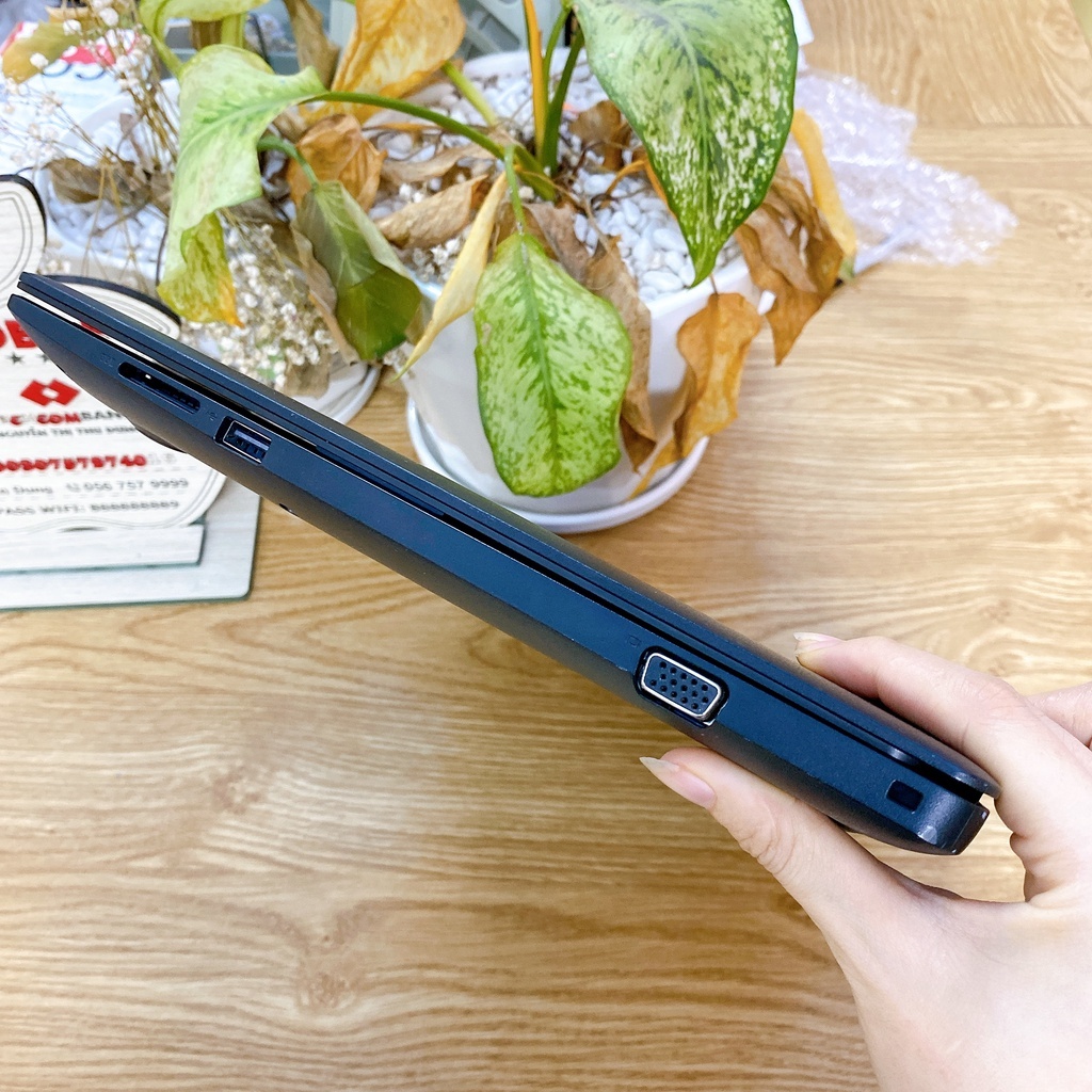 Laptop Dell 7390 Core i5 8350U- Ram 8GB- SSD 256GB- Màn hình 13.3inch tràn viền. Bảo hành 12 tháng