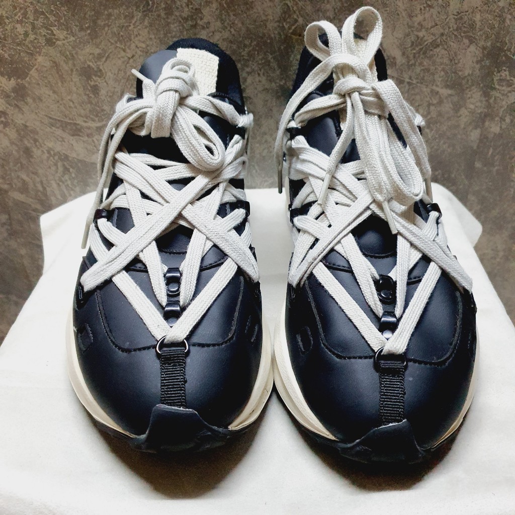 2hand  Giày phối dây Cat&Sofa siêu ngầu