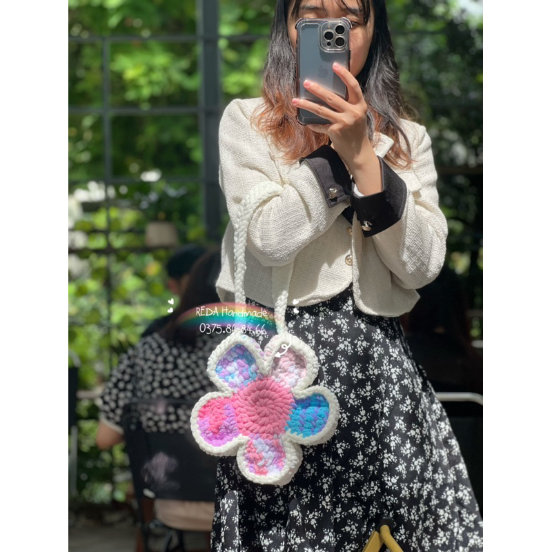 TÚI HOA LEN 5 cánh sắc màu, túi len handmade BLOOMBAG, ib shop để lựa thêm màu