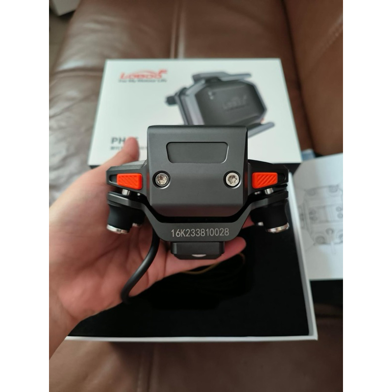 Giá đỡ điện thoại Loboo P16 chống rung - Sạc không dây - Chính Hãng BH 1 năm