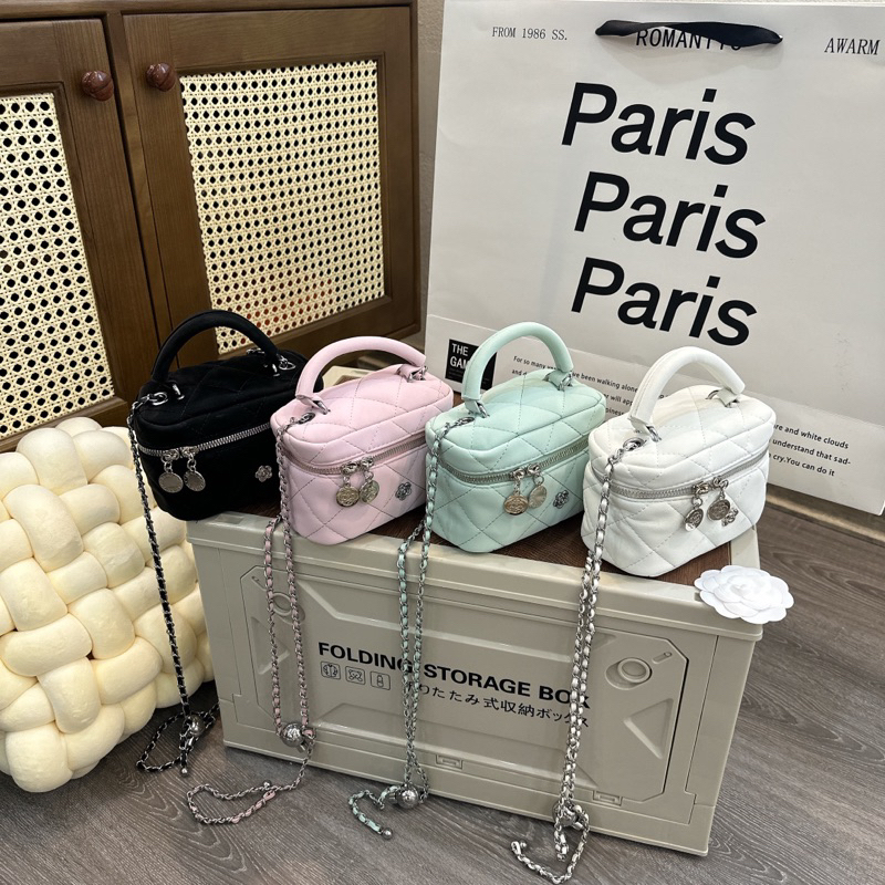 Túi đeo chéo vuông QC siêu dễ mang đồ